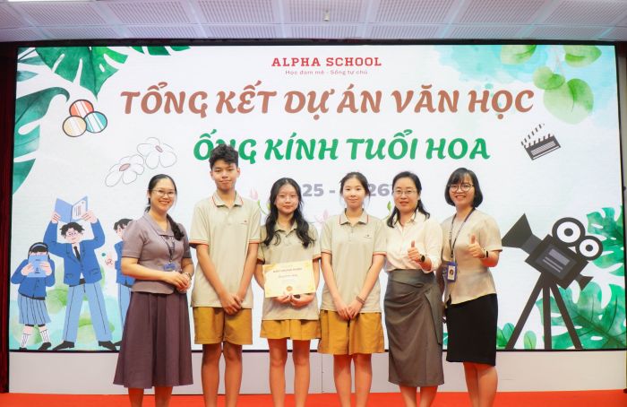 ỐNG KÍNH TUỔI HOA 2025 – KHI VĂN HỌC “CHẠM” VÀO CUỘC SỐNG